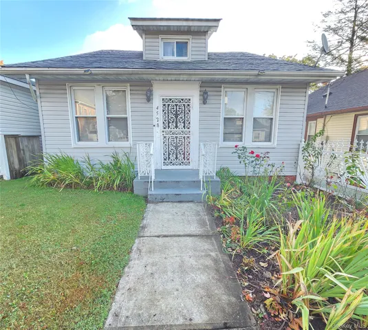 $579,999 | 4528 Wilder Avenue | Wakefield