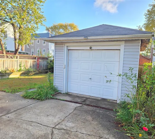 $579,999 | 4528 Wilder Avenue | Wakefield