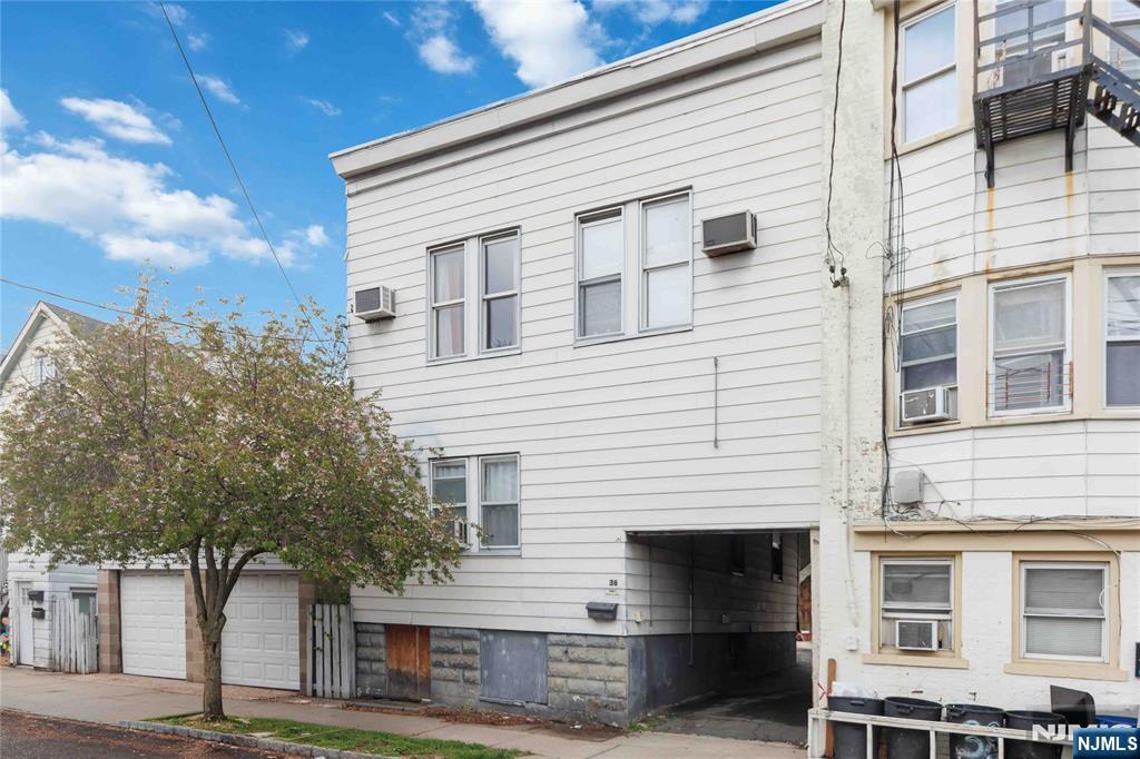 36 Edison Street, Unit 2 Bloomfield, NJ 07003 - Photo 21 of 23