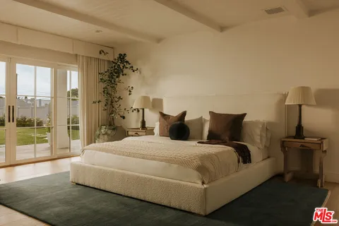 $9,450,000 | 6509 Wandermere Road, Malibu, CA 90265