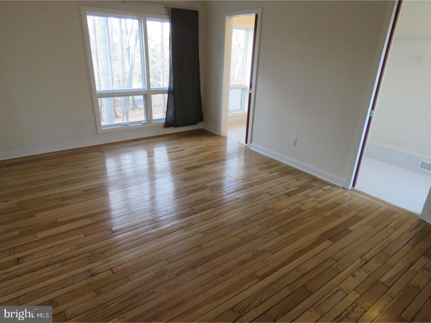 5855 Private Road Doylestown, PA 18902 - Photo 14 of 24 Gallery Image 14