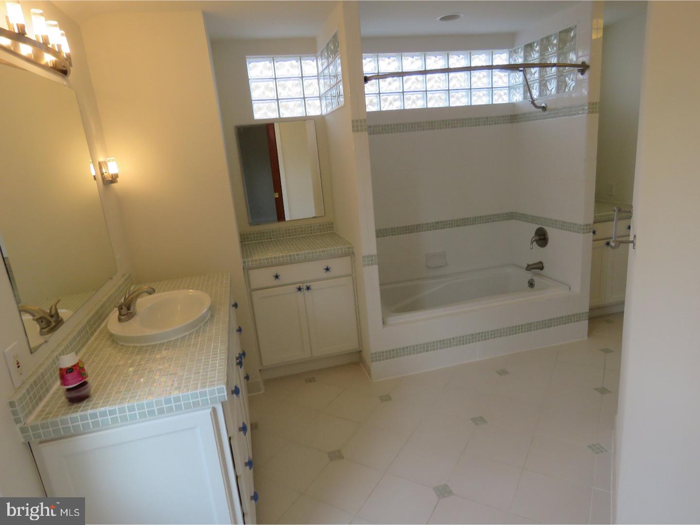 5855 Private Road Doylestown, PA 18902 - Photo 15 of 24 Gallery Image 15