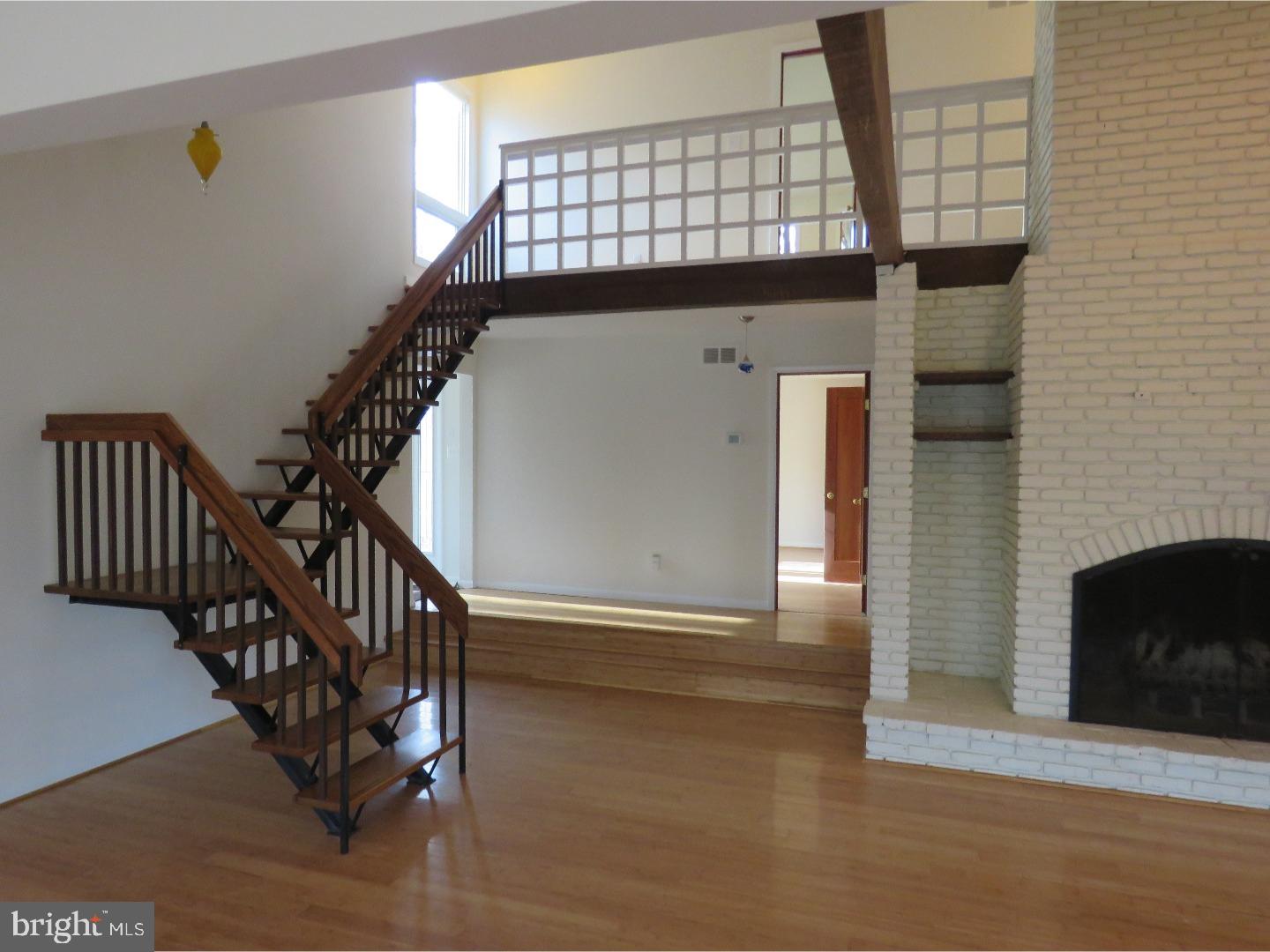 5855 Private Road Doylestown, PA 18902 - Photo 7 of 24 Gallery Image 7
