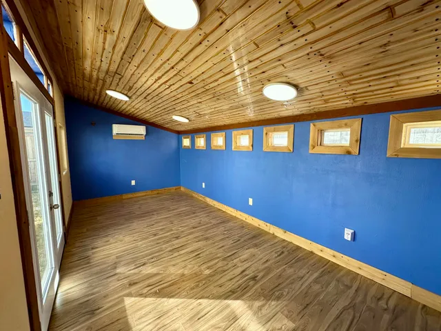 $2,325 | 4816 7th Street, Lubbock, TX 79416