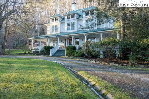$1,250,000 | 4584-4582 Highway 194, Sugar Grove, NC 28679