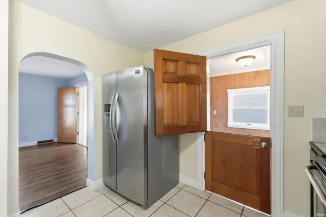 $194,900 | 218 Clingerman Avenue, Churubusco, IN 46723