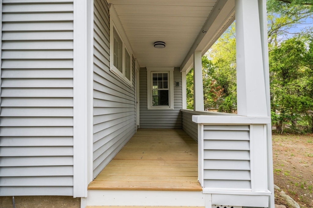 118 County Road Freetown, MA 02717 - Photo 10 of 34