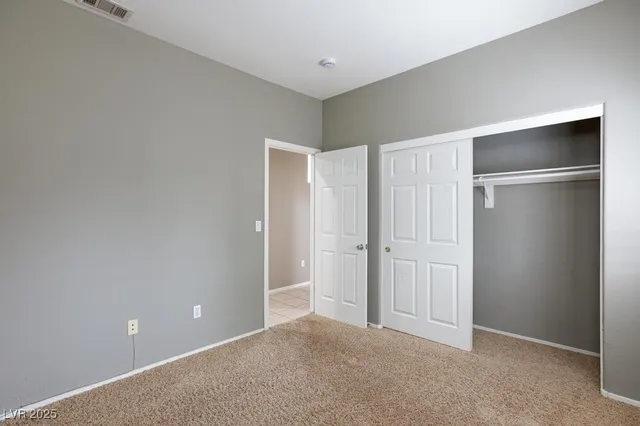 $2,550 | 10350 Queens Church Avenue, Las Vegas, NV 89135