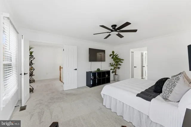 $930,000 | 44202 Bristow Circle, Ashburn, VA 20147