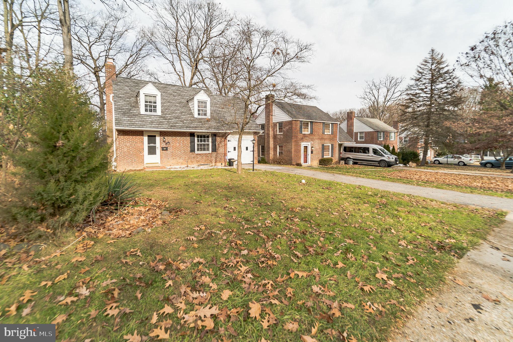 920 Adana Road Baltimore, MD 21208 - Photo 3 of 21