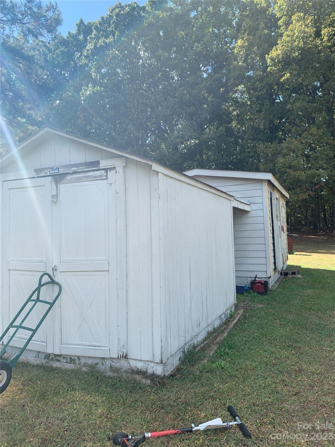 6417 Miller Road Kannapolis, NC 28081 - Photo 27 of 29 a view of a backyard