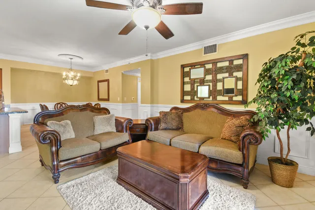 $2,600 | 6450 Emerald Dunes Drive, Unit 304, West Palm Beach, FL 33411