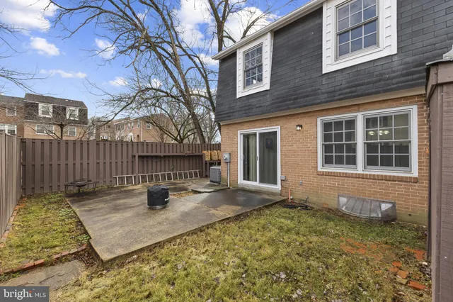 $600,000 | 8400 Thompson Road, Annandale, VA 22003