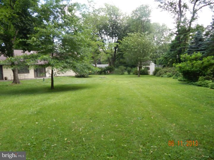 758 Jane Road Rydal, PA 19046 - Photo 2 of 9 Exterior