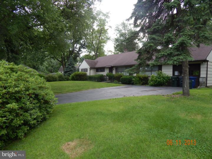 758 Jane Road Rydal, PA 19046 - Photo 7 of 9 Exterior