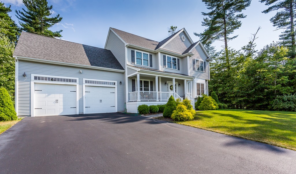35 Cardinal Circle Raynham, MA 02767 - Photo 4 of 29 Gallery Image 4