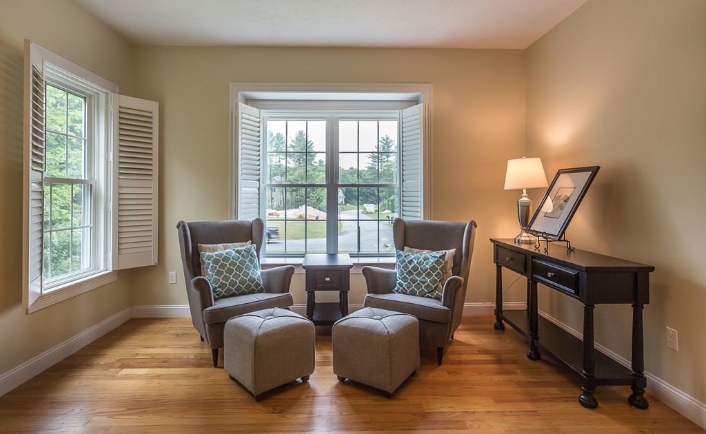 35 Cardinal Circle Raynham, MA 02767 - Photo 5 of 29 Gallery Image 5