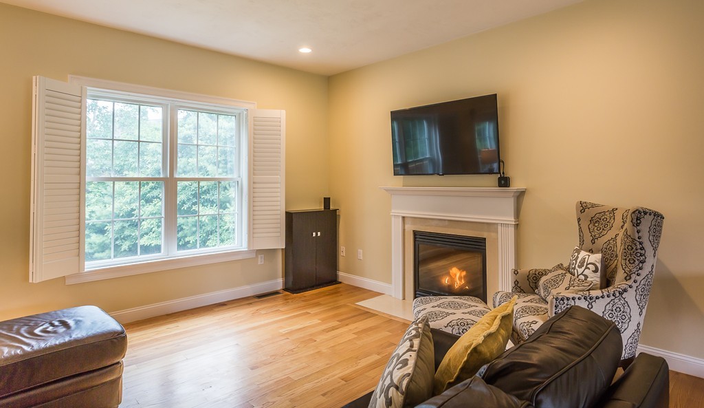 35 Cardinal Circle Raynham, MA 02767 - Photo 8 of 29 Gallery Image 8