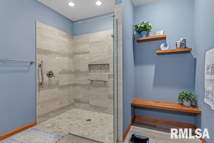4377 Old Salem Lane Springfield, IL 62711 - Photo 29 of 46