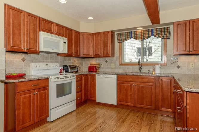 1474 Arrowhead Road Highlands Ranch, CO 80126 - Photo 7 of 34 Gallery Image 7