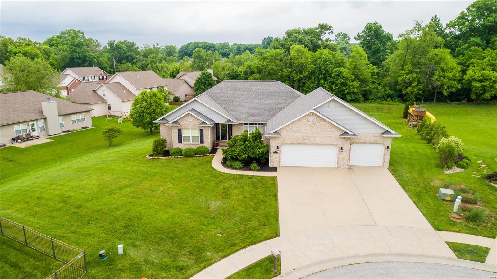400 Windsor Forrest Road O'Fallon, IL 62269 - Photo 1 of 60 Gallery Image 1