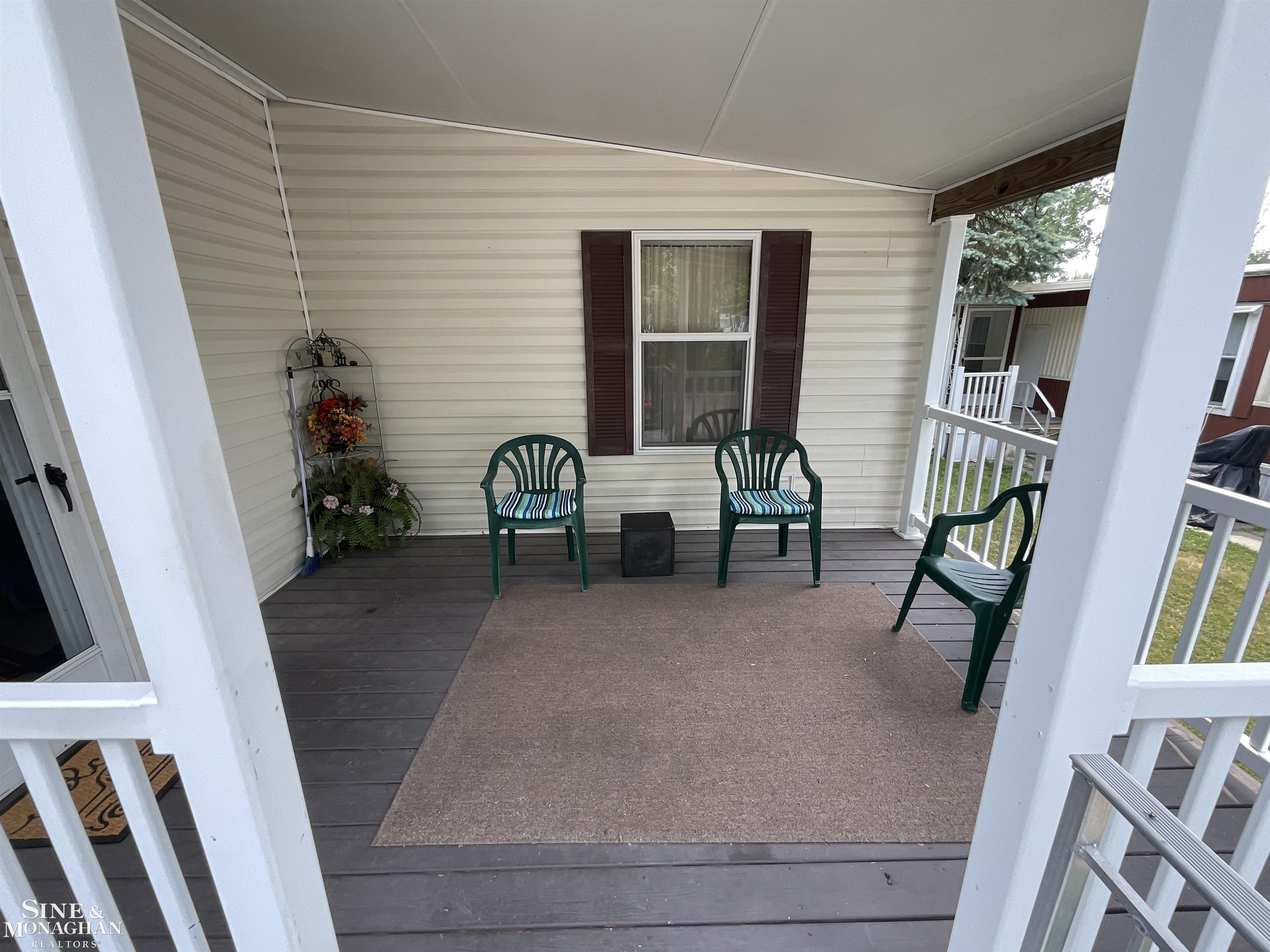 3812 Pointe Tremble Road Algonac, MI 48001 - Photo 11 of 35