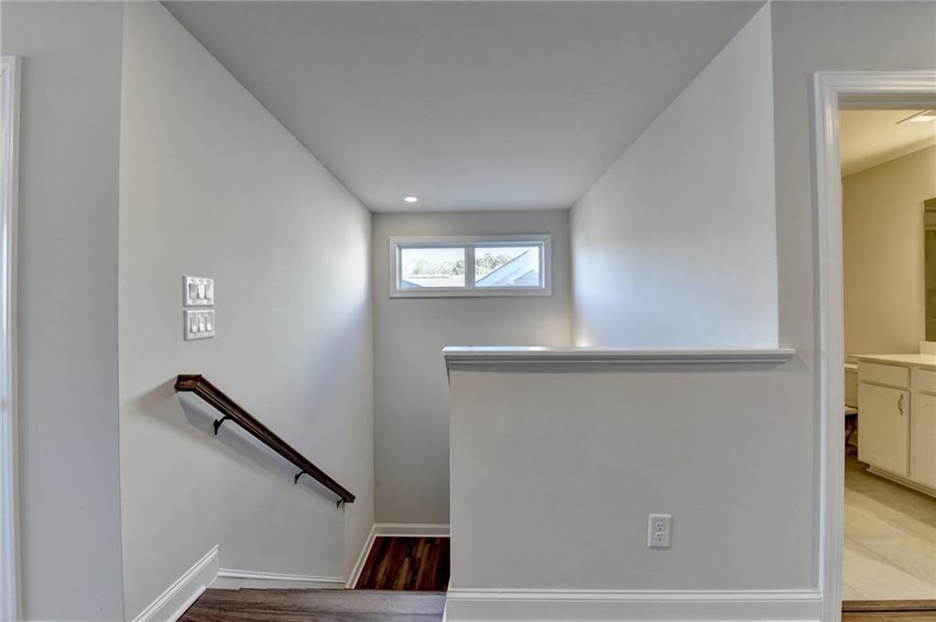 1055 Poppy Pointe Alpharetta, GA 30004 - Photo 71 of 92