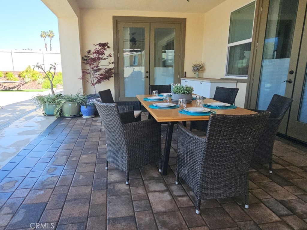 13952 Lily Lane Riverside, CA 92503 - Photo 39 of 42 BBQ dining table