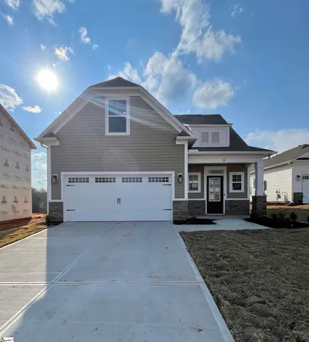 $319,900 | 31 Halsey Street, Central, SC 29630