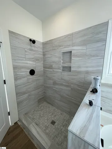 $305,900 | 31 Halsey Street, Central, SC 29630