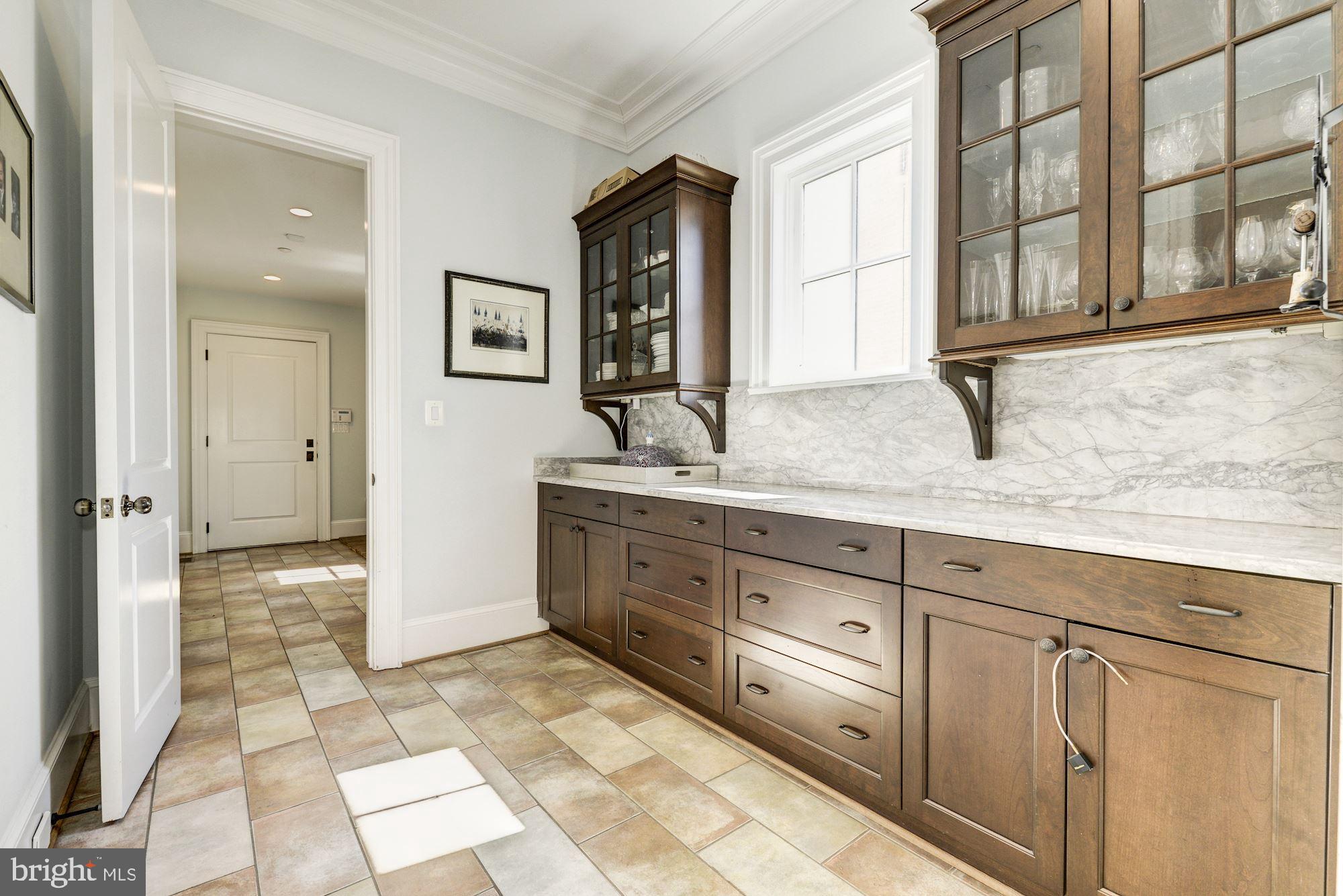 7514 Radnor Road Bethesda, MD 20817 - Photo 13 of 31 Butler's Pantry of Dining Room