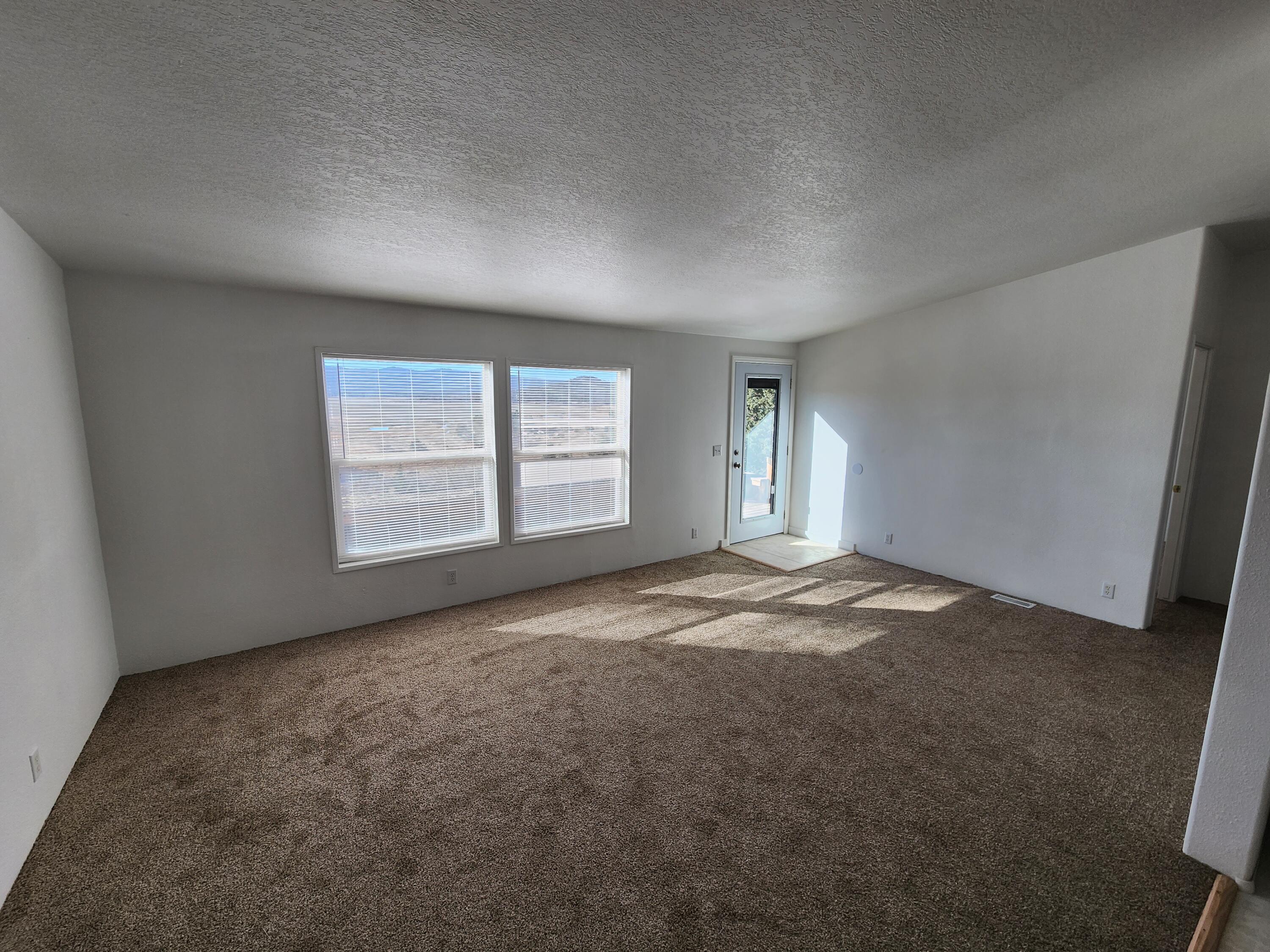 33687 Drews Road Chiloquin, OR 97624 - Photo 19 of 35 20231030_110125