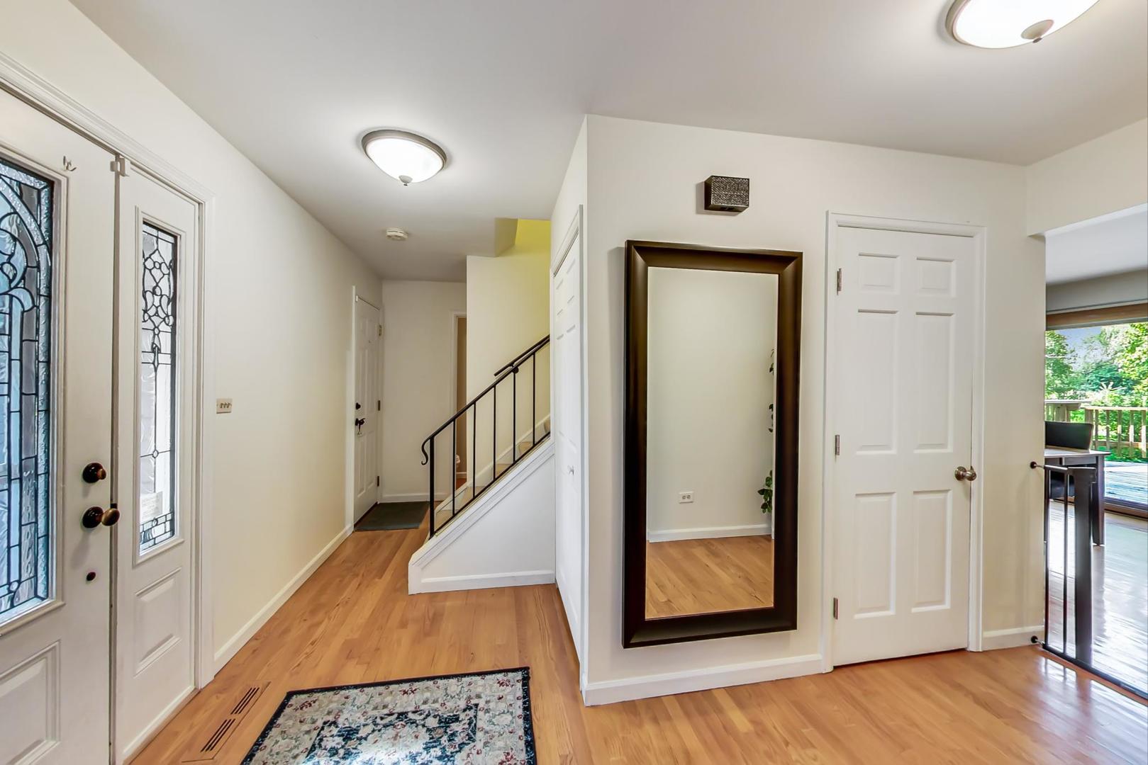 2210 Freeman Court Inverness, IL 60067 - Photo 5 of 56 a view of an entryway door
