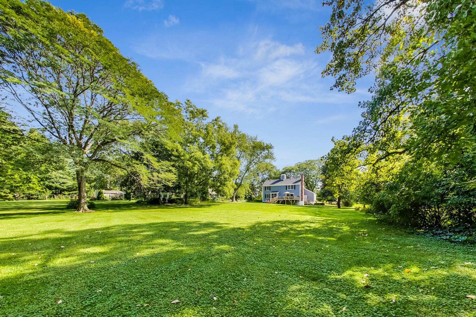 2210 Freeman Court Inverness, IL 60067 - Photo 56 of 56 a view of a trees with a big yard