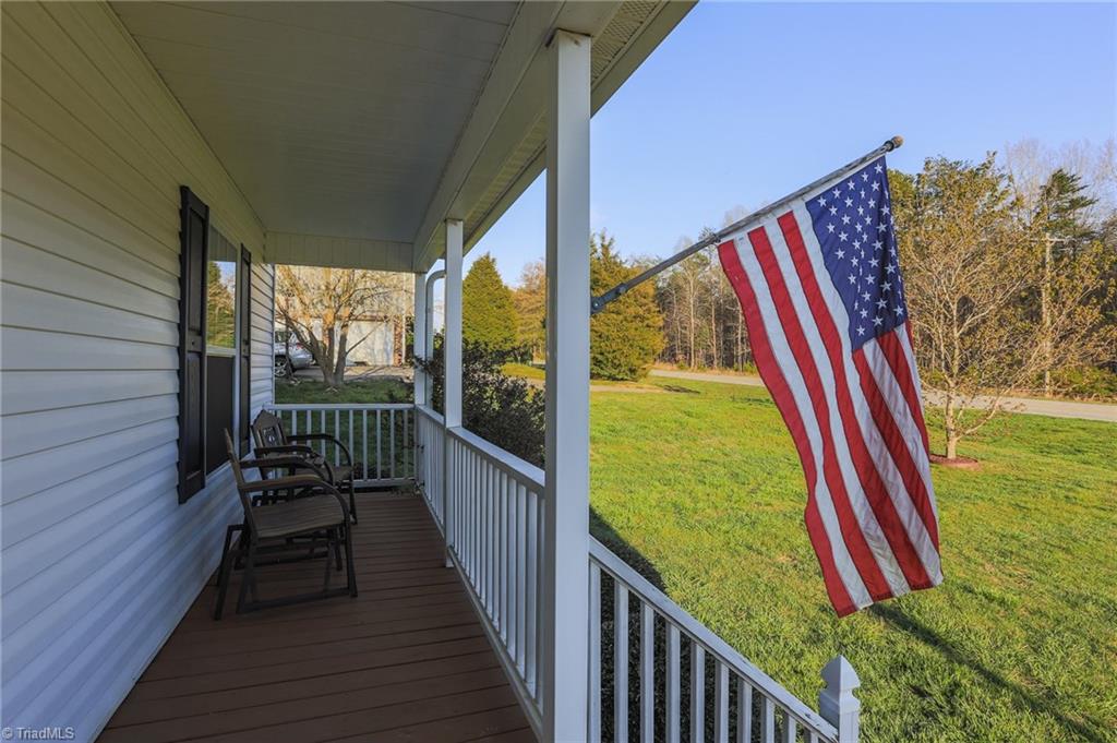 790 Arnold Road Lexington, NC 27295 - Photo 5 of 24 Gallery Image 5