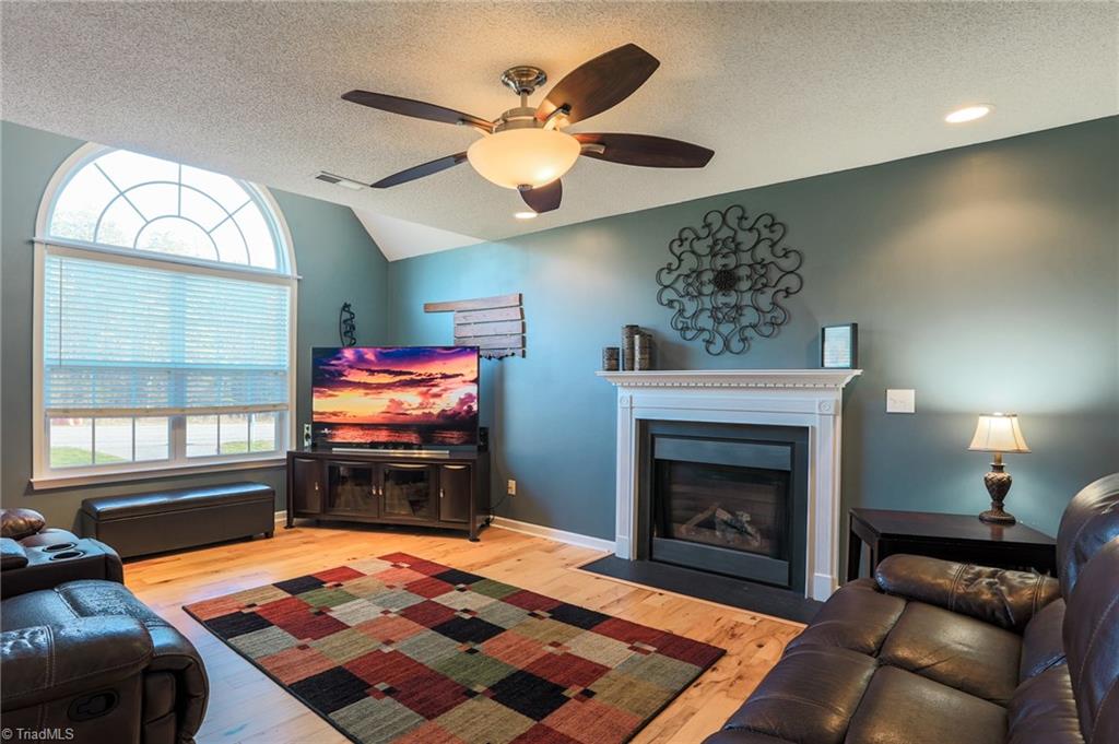 790 Arnold Road Lexington, NC 27295 - Photo 6 of 24 Gallery Image 6