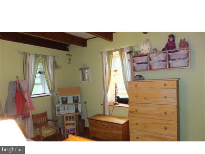 1277 Red Hill Road Pennsburg, PA 18073 - Photo 12 of 23 Gallery Image 12