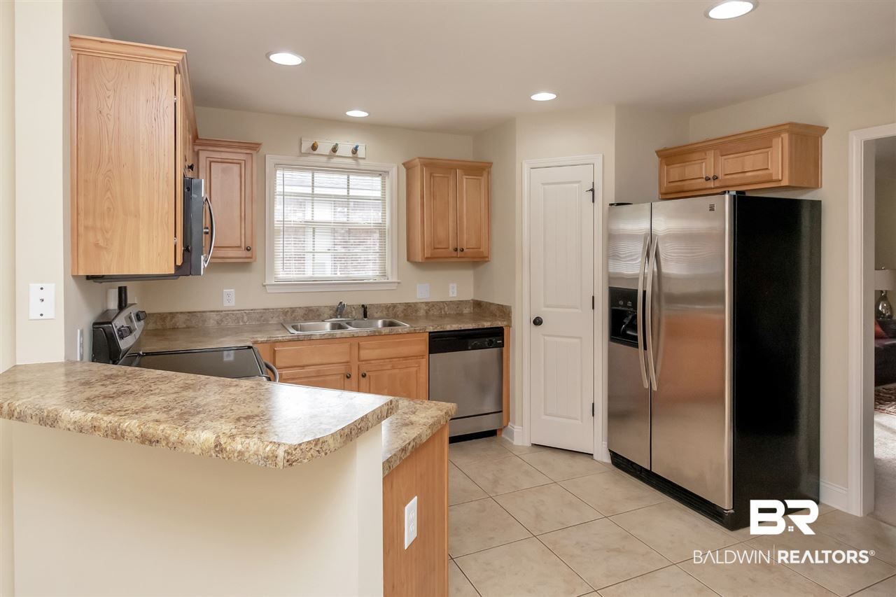 8606 Three Dean Way Mobile, AL 36695 - Photo 17 of 30