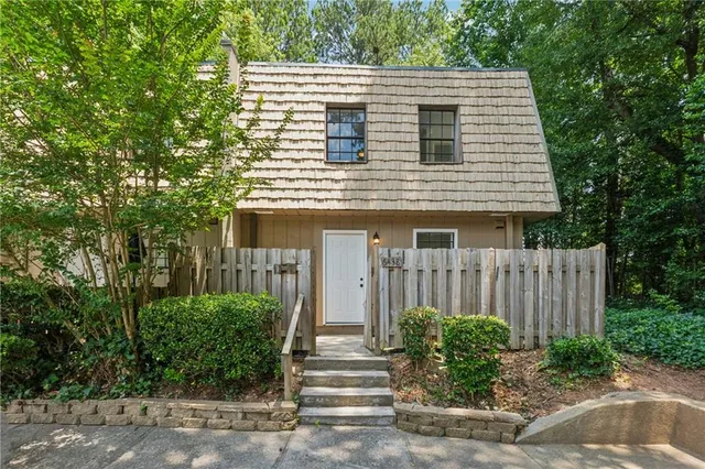 $1,600 | 6438 Stone Terrace, Morrow, GA 30260