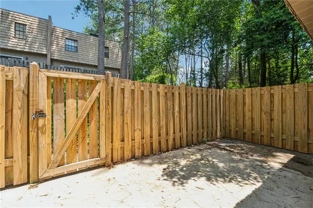 $1,600 | 6438 Stone Terrace, Morrow, GA 30260