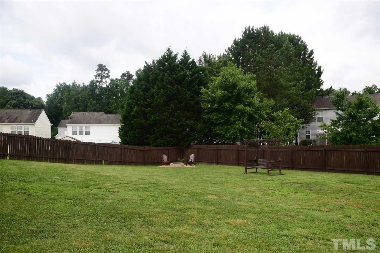 5600 Orchard Gate Way Raleigh, NC 27616 - Photo 2 of 19 a swimming pool that is in the grass