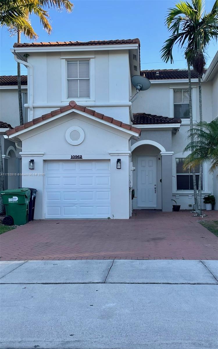 10962 Southwest 247th Terrace Homestead, FL 33032 - Photo 1 of 24