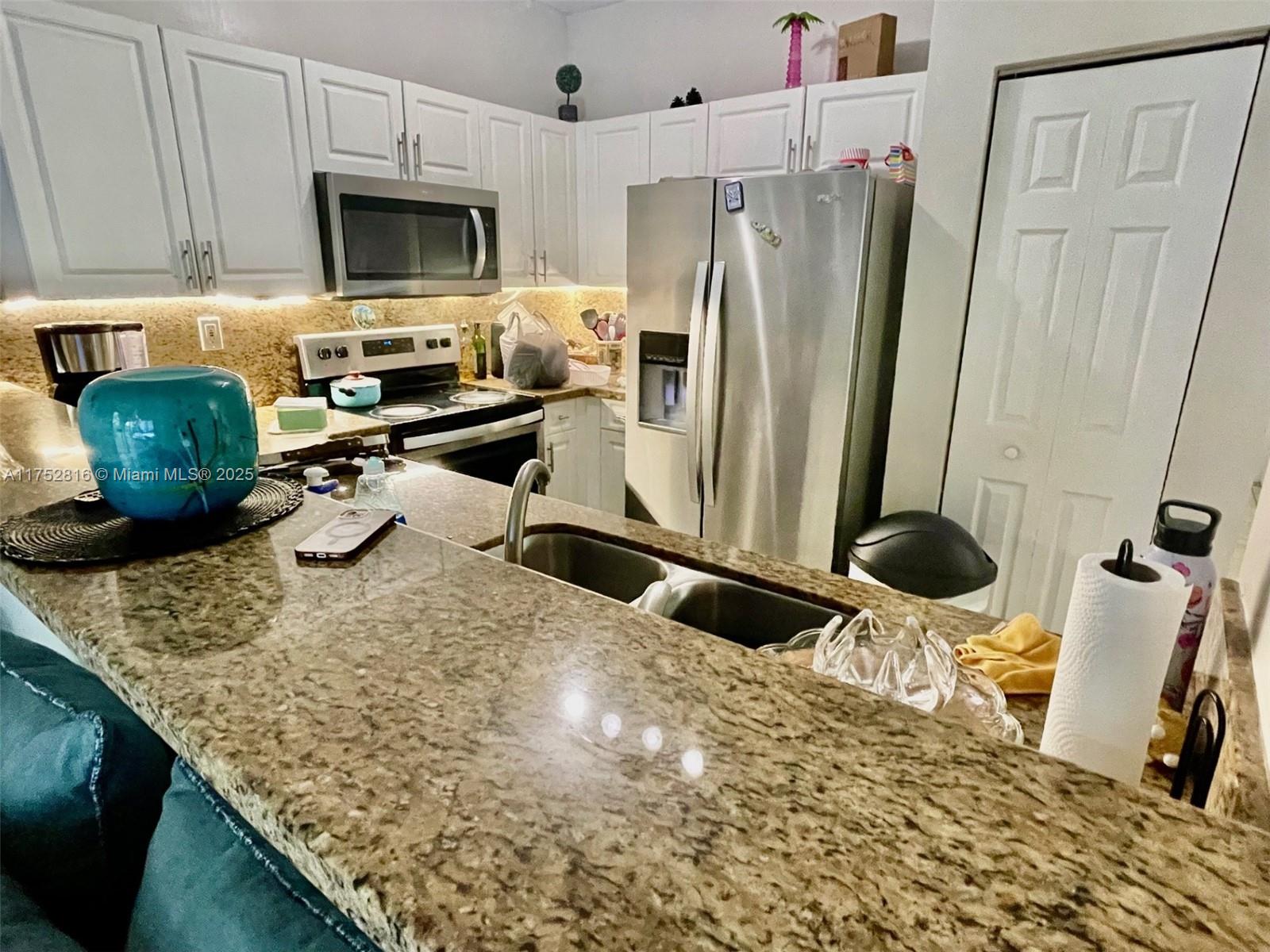 10962 Southwest 247th Terrace Homestead, FL 33032 - Photo 21 of 24