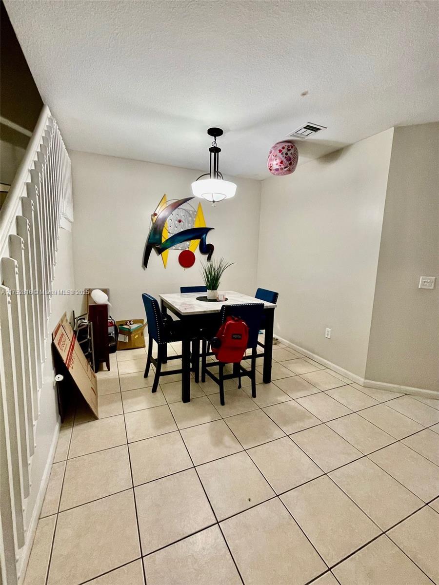 10962 Southwest 247th Terrace Homestead, FL 33032 - Photo 5 of 24