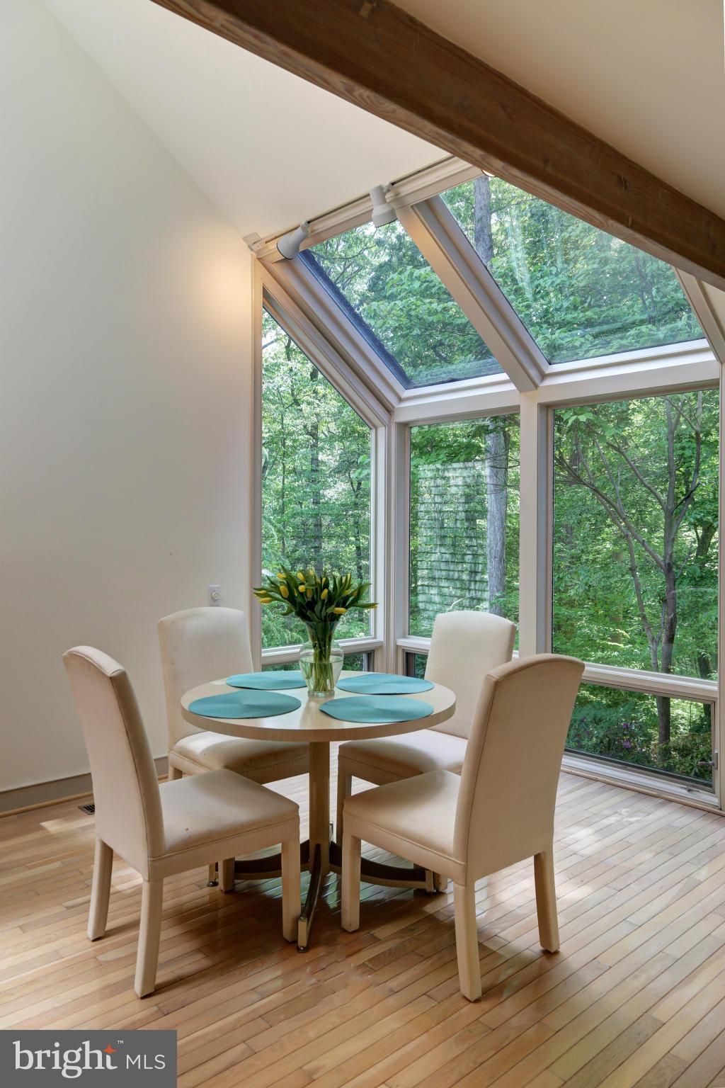 3535 Old Trail Road Edgewater, MD 21037 - Photo 6 of 28 Breakfast nook
