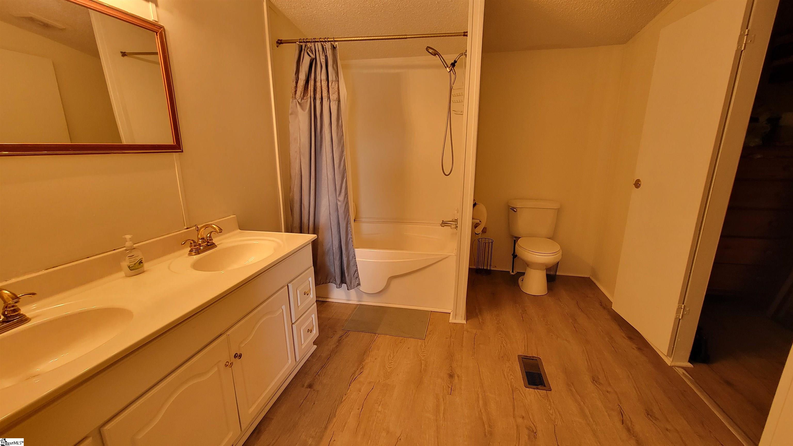 1268 Relax Street Waterloo, SC 29384 - Photo 4 of 11