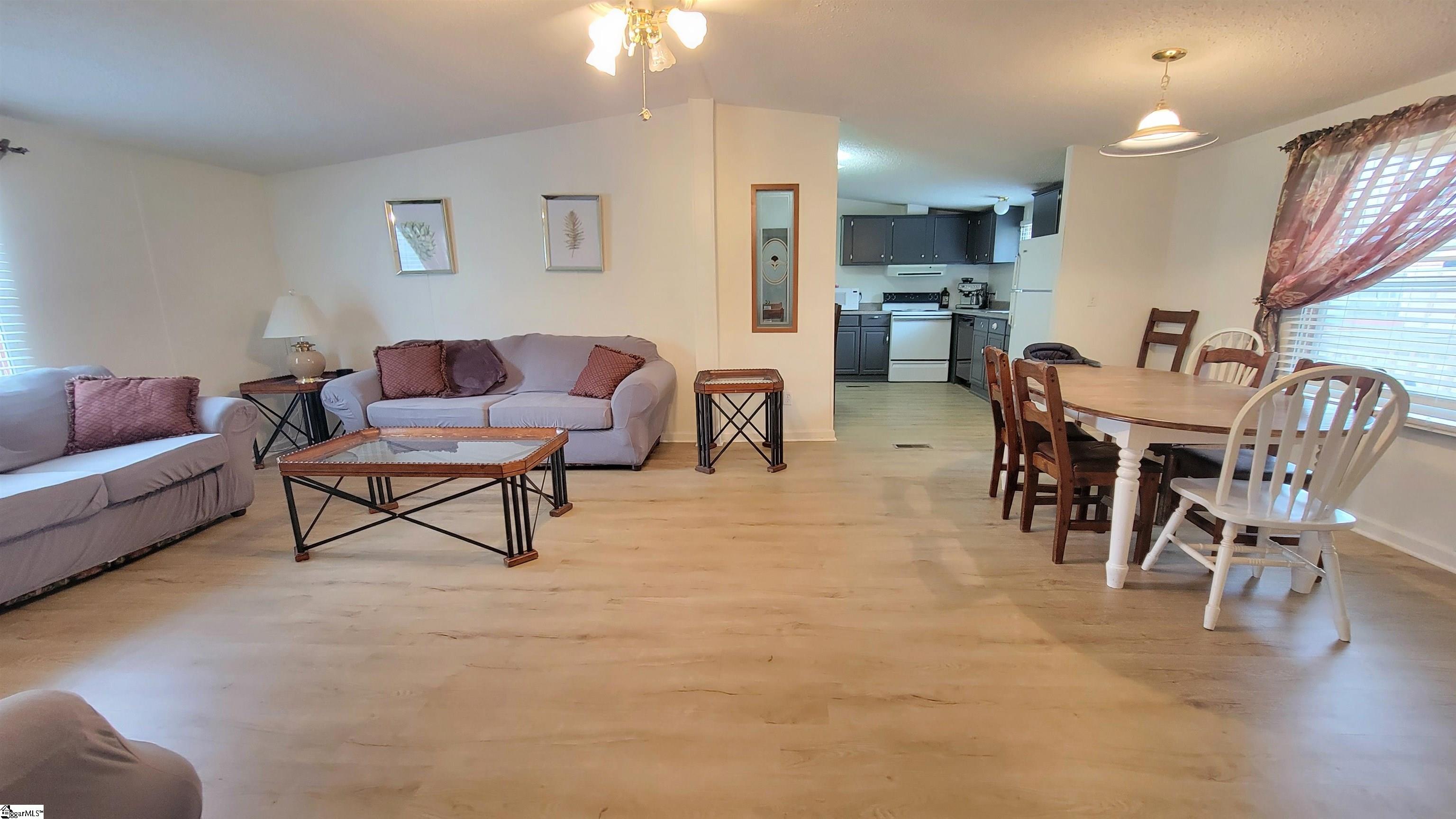 1268 Relax Street Waterloo, SC 29384 - Photo 8 of 11
