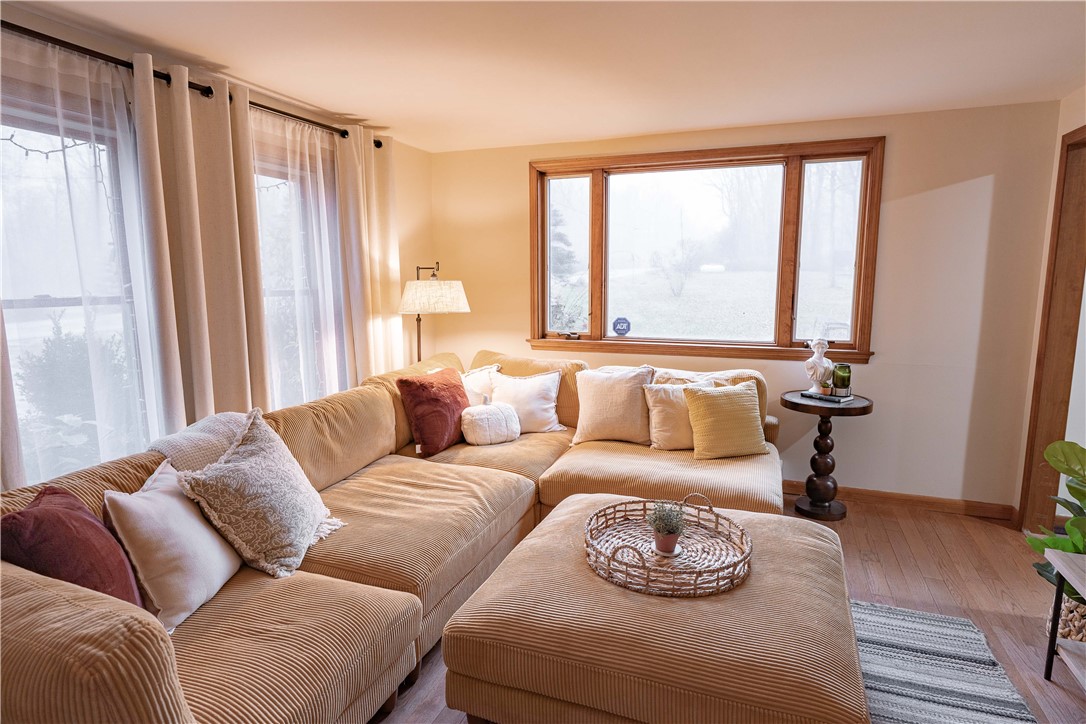 6799 Sergeant Road Sodus, NY 14551 - Photo 16 of 49