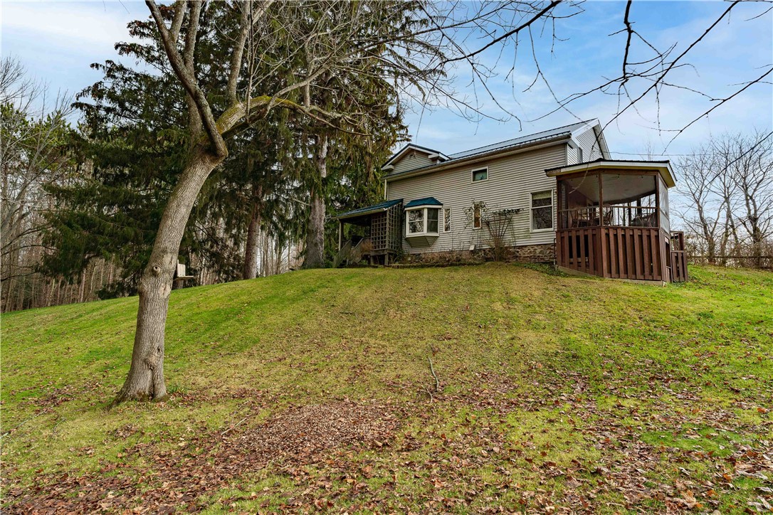 6799 Sergeant Road Sodus, NY 14551 - Photo 10 of 49