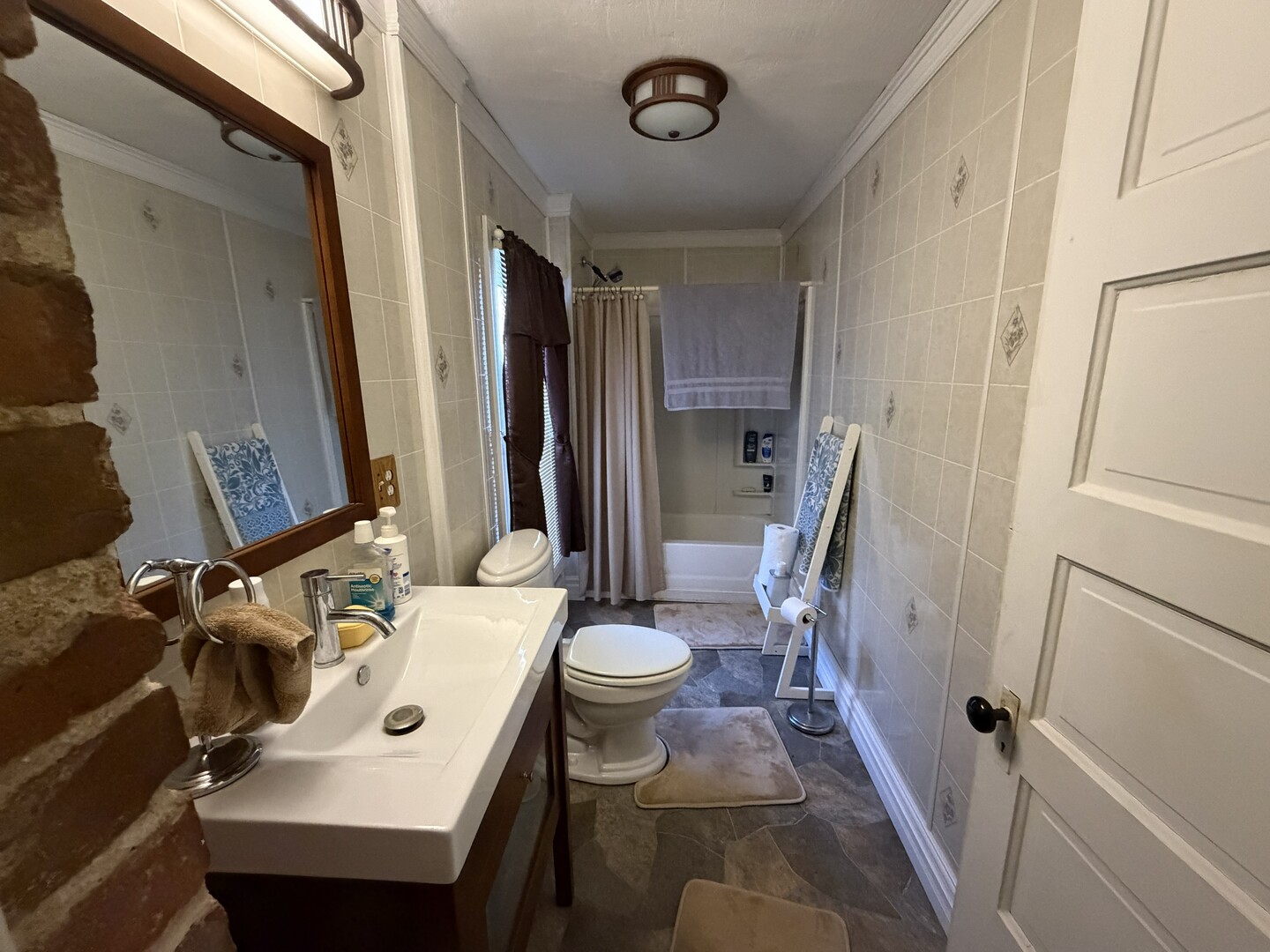 304 Avenue D Rochelle, IL 61068 - Photo 13 of 15